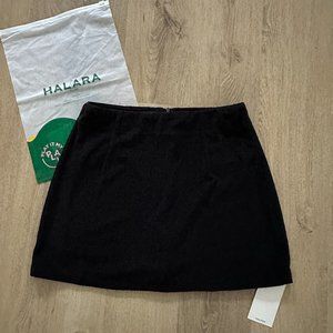 HALARA High Waisted 2-in-1 A Line Mini Corduroy Casual Skirt - Small